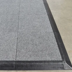 Carpet Square Modular Trade Show Tiles 20x30 Ft. Kit