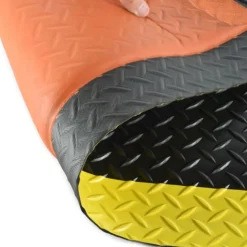 Diamond Foot Fatigue Mat Colored Borders 2x75 feet