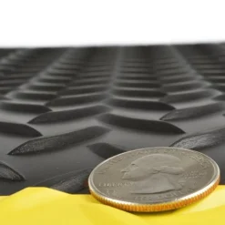 Diamond Foot Fatigue Mat Colored Borders 4x75 feet