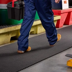 Flexigrid Industrial Matting 2 x 16.5 ft Roll