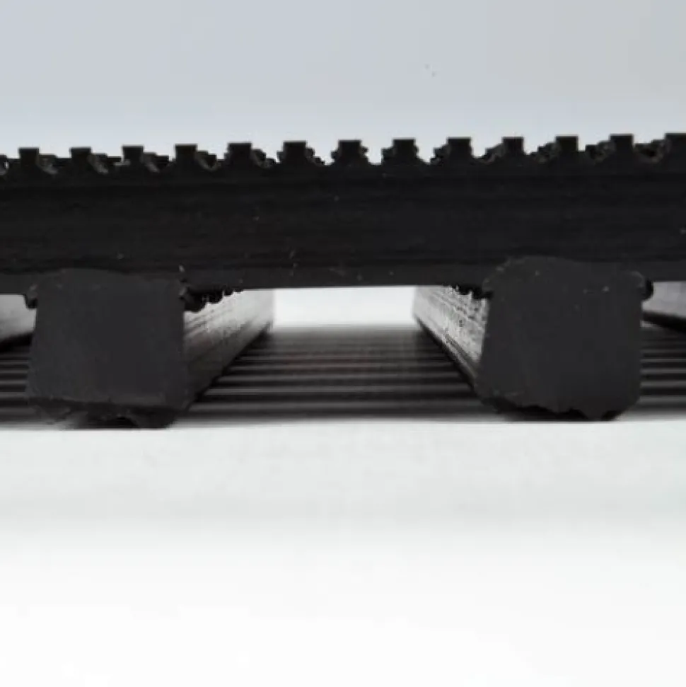 Flexigrid Industrial Matting 2 x 16.5 ft Roll