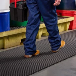 Flexigrid Industrial Matting 2 x 33 ft Roll