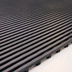 Heronair Industrial Matting 4 x 33 ft Roll