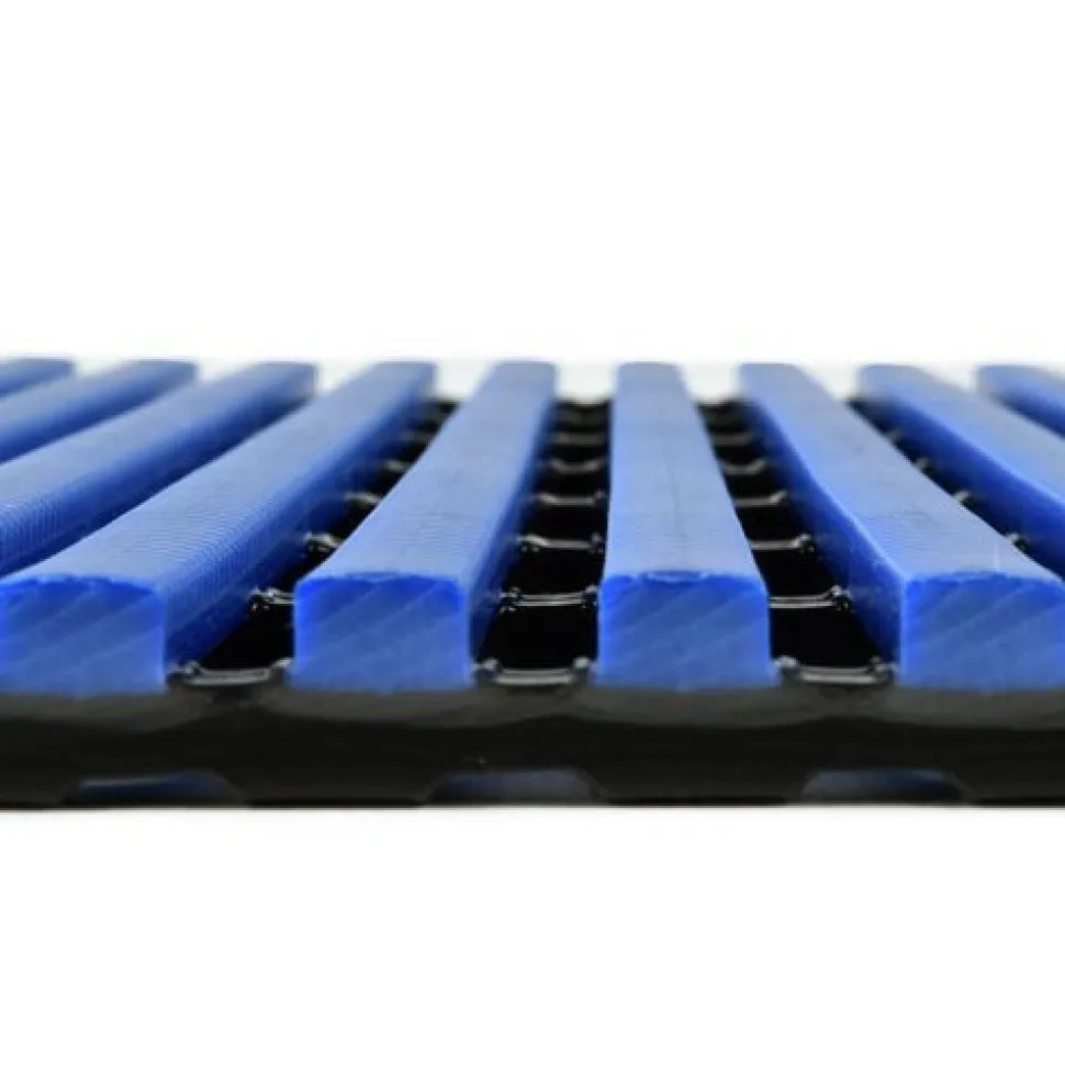 Heronrib Wet Area Safety Matting Roll 4 x 33 ft Roll