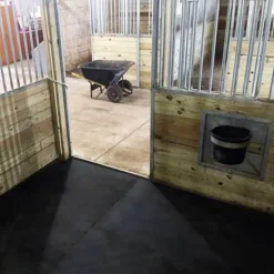 Horse Stall Mats Kit Cobblestone 3/4 Inch x 10x16 Ft.