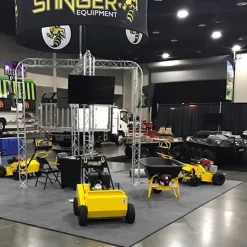 Interlocking Carpet Tiles Royal 20x20 Ft Kit