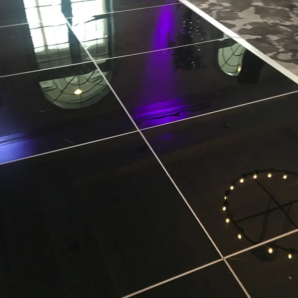 Portable Dance Floor Seamless Solid Color Cam Lock 1/2 Inch x 3x4 Ft.
