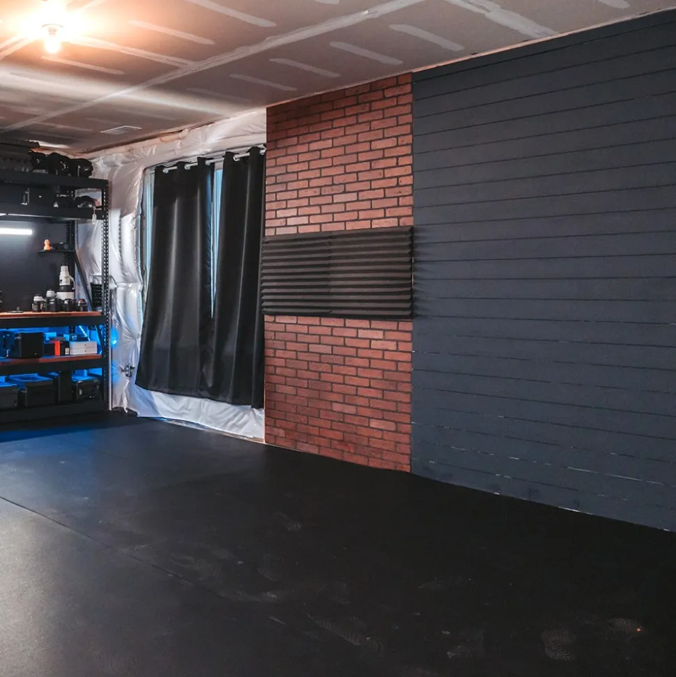 Rolled Rubber Sport West Roll Black 8 mm x 4x25 Ft.