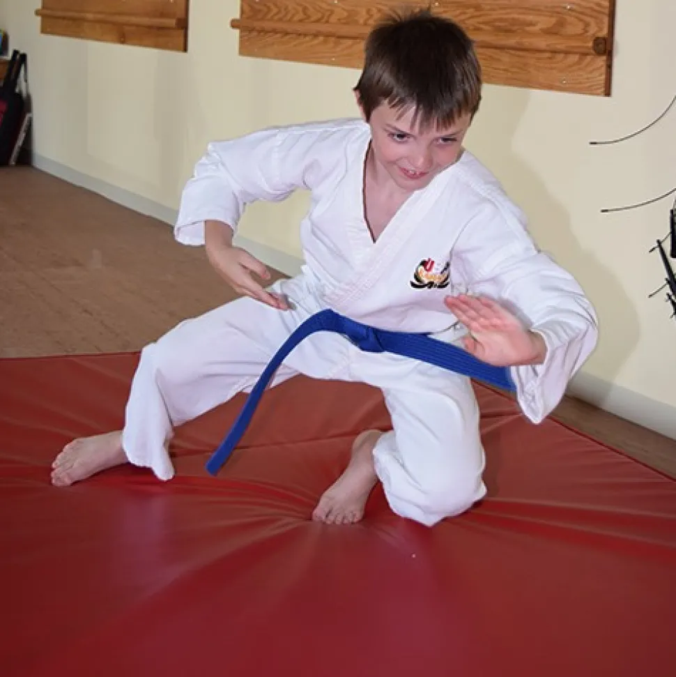 Skill Crash Mat Bi-Fold 6x12 Ft. x 12 Inch