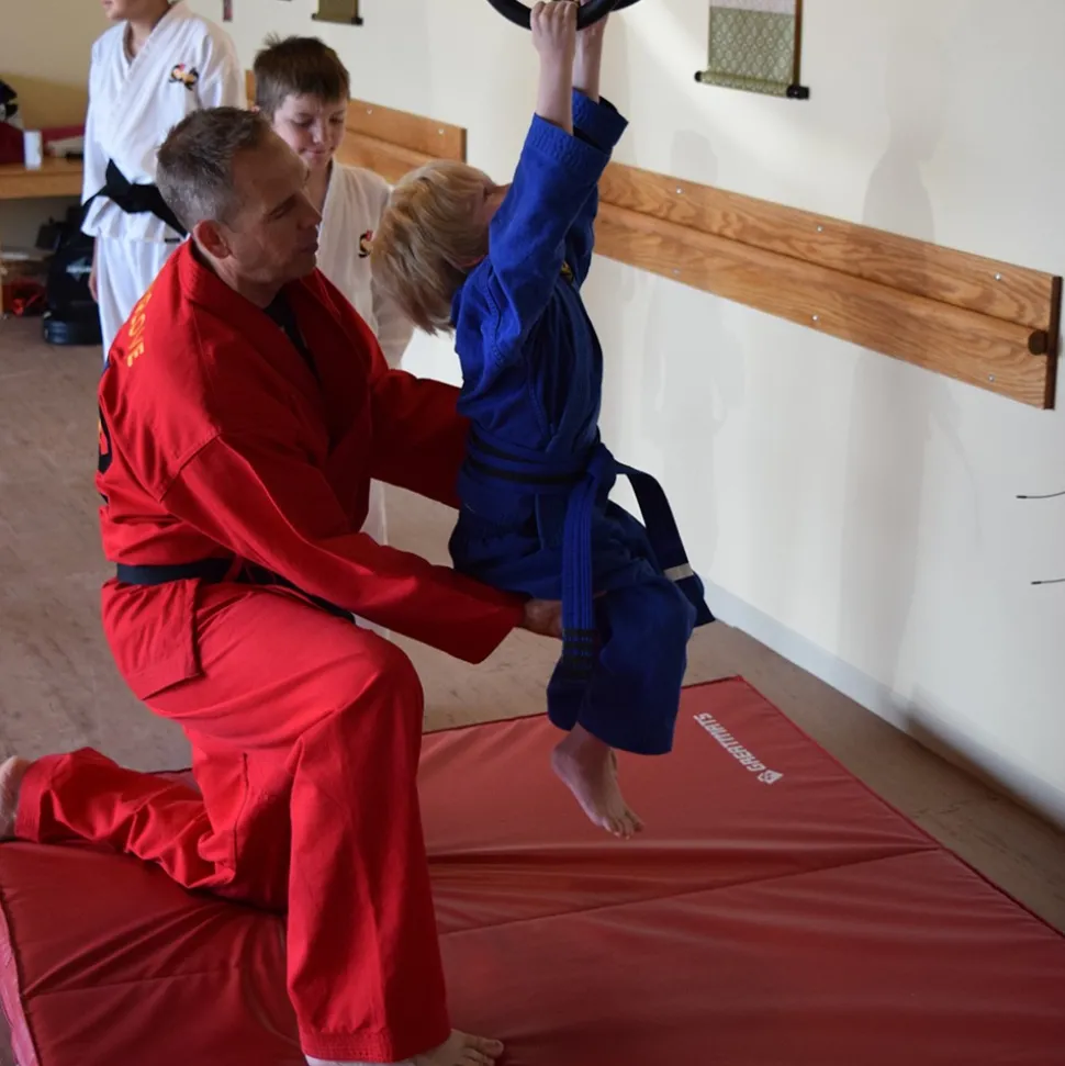 Training Crash Mat Bi-Fold 5x10 Ft. x 4 Inch