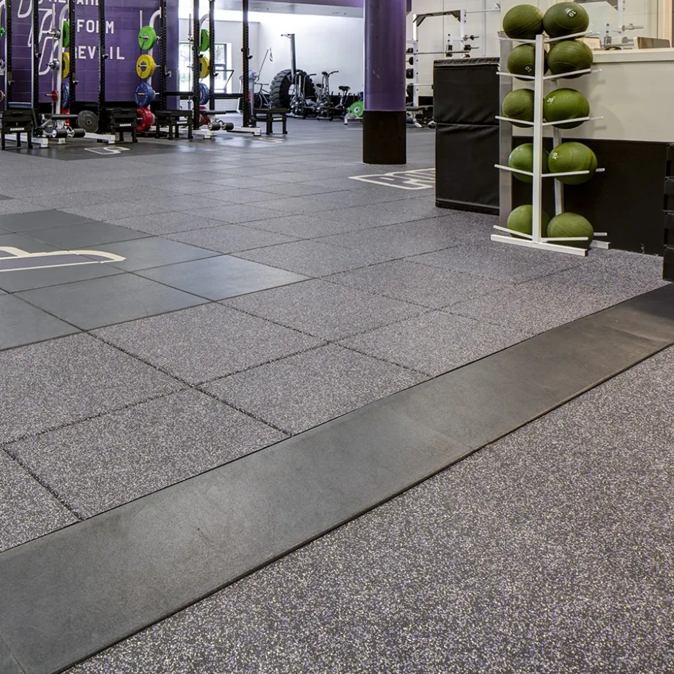 UltraTile Rubber Weight Floor Team Colors 1 Inch x 2x2 Ft. with Quad Blok