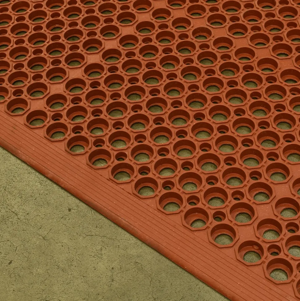 VIP Topdek Senior Red Mat 36x59.5 Inches