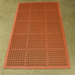 VIP Topdek Senior Red Mat 36x59.5 Inches