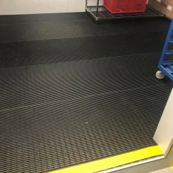 Vynagrip Heavy Duty Industrial Matting Black 3 x 33 ft Roll