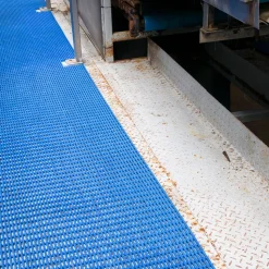 Vynagrip Heavy Duty Industrial Matting Colors 3 x 33 ft Roll