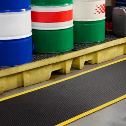 Vynagrip Plus Heavy Duty Industrial Matting 2 x 33 ft Roll