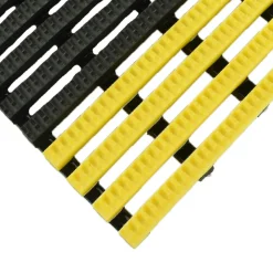Vynagrip Plus Heavy Duty Industrial Matting 2 x 33 ft Roll