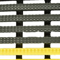 Vynagrip Plus Heavy Duty Industrial Matting 2 x 33 ft Roll